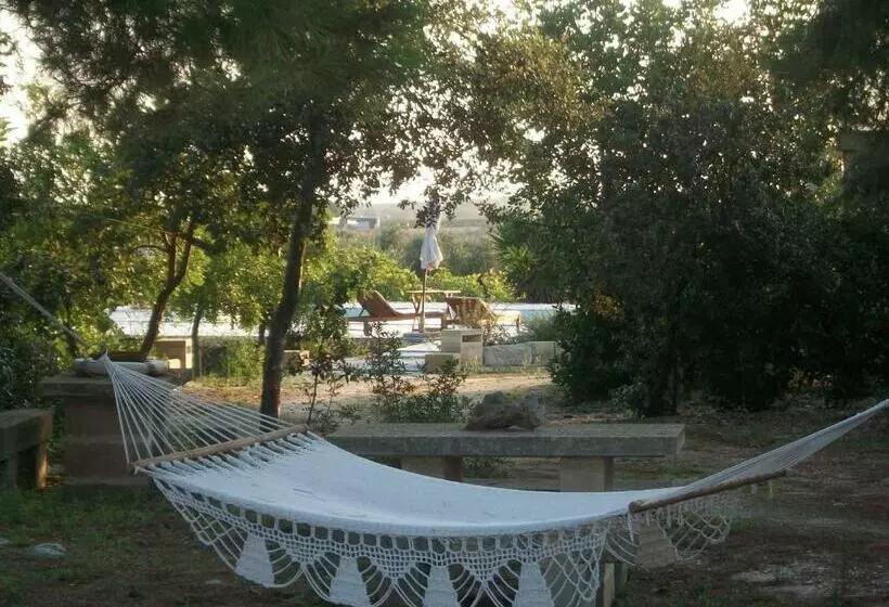 ホテル Casale Calavita