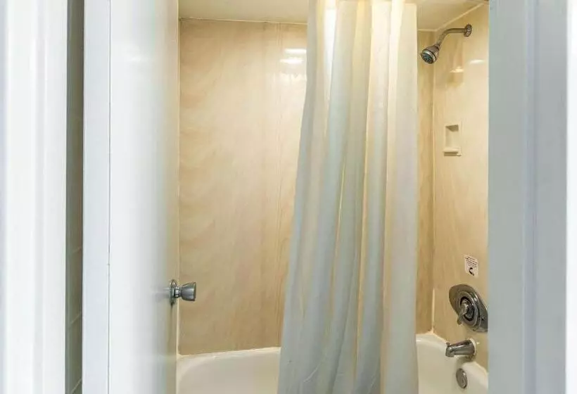 ホテル Econo Lodge