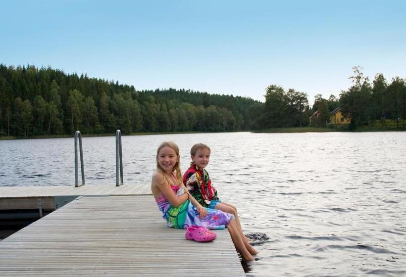 ホテル Route 154, 15 Min Till Ullared