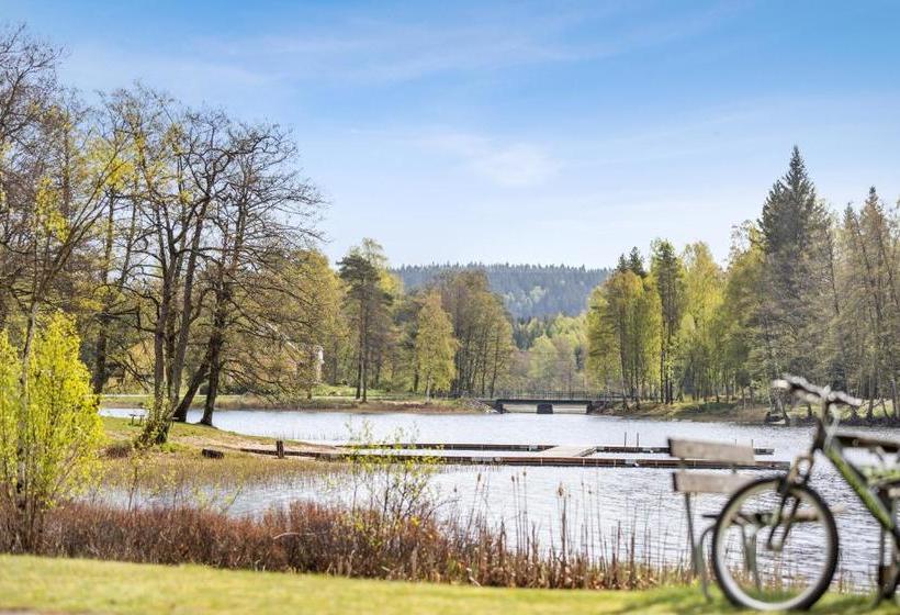 ホテル Route 154, 15 Min Till Ullared