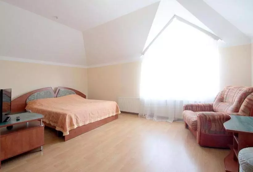 Kook Hotel & Rest