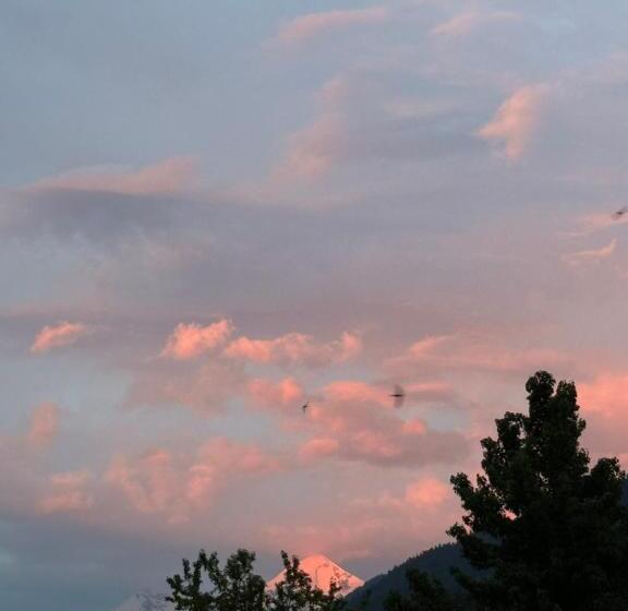 پانسیون Barbara S Eco Cozy Guesthouse