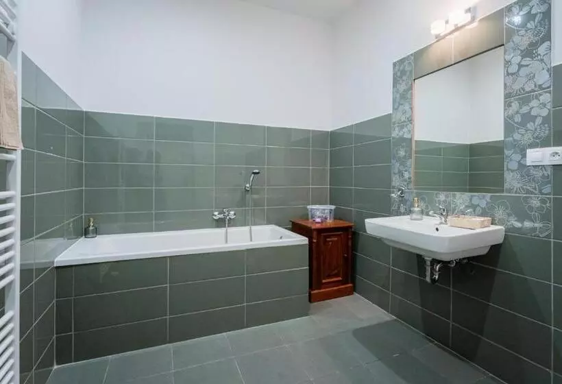 Majatalo Penzion U Babky Bylinkářky