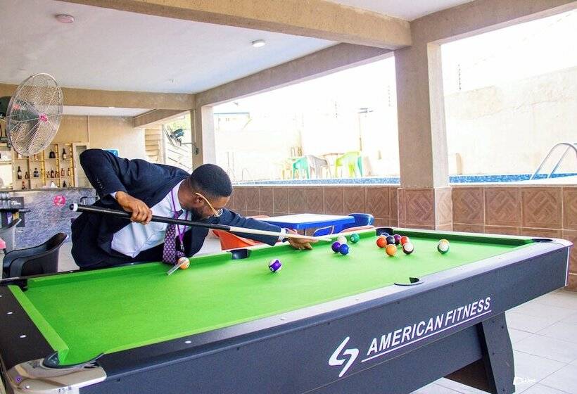 هتل Suru Express Plus Ikorodu