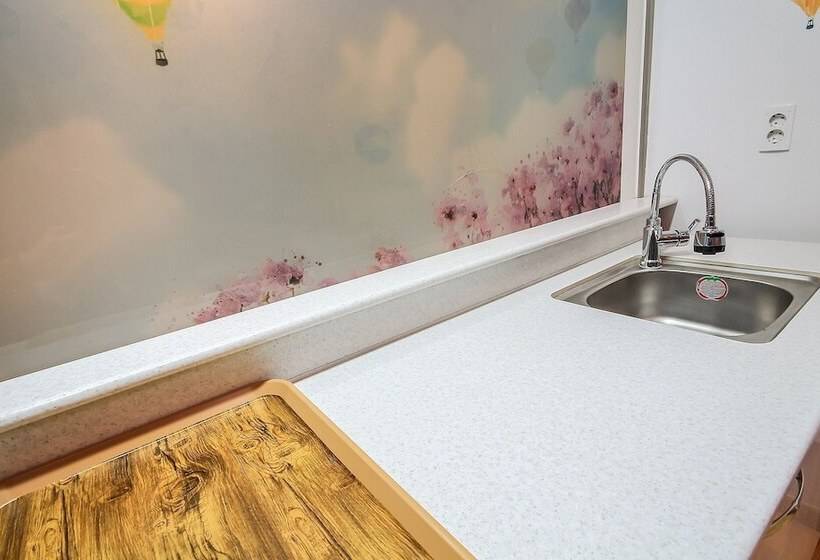 Мотель Hwasun King Kong Suitel