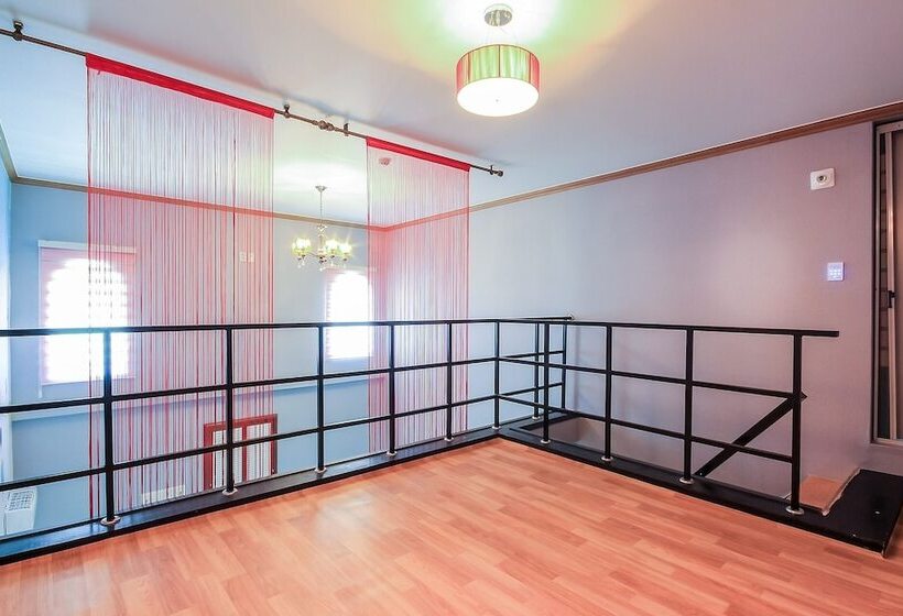 Мотель Hwasun King Kong Suitel