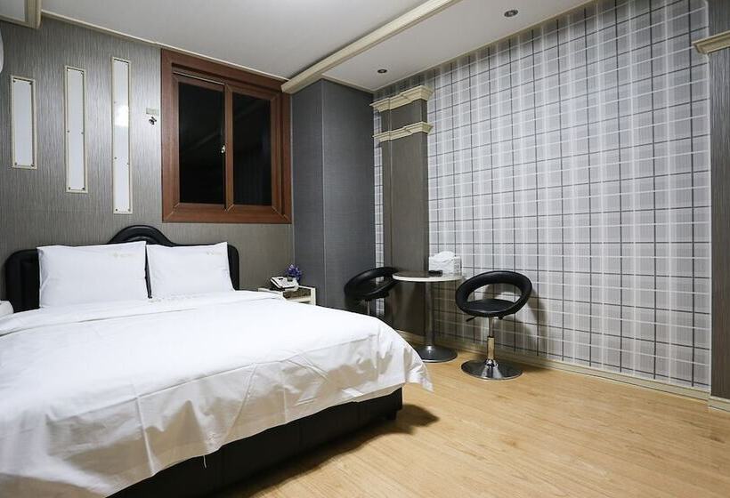 فندق على الطريق Taebaek Kkum