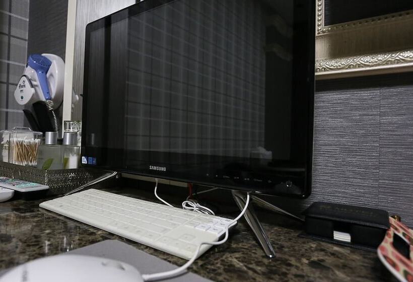 فندق على الطريق Taebaek Kkum