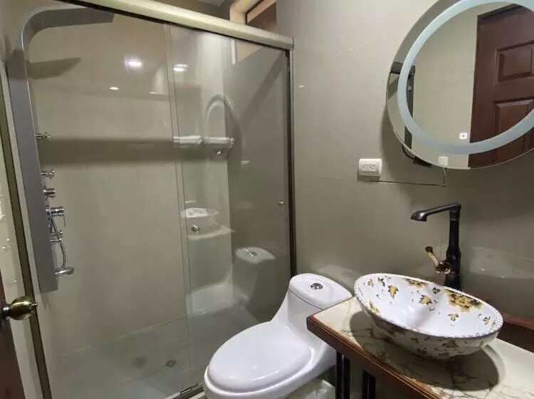 Verdant Hotel & Holistic Experience