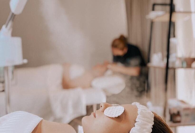 Verdant Hotel & Holistic Experience