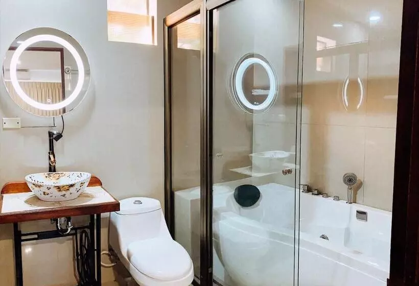 Verdant Hotel & Holistic Experience