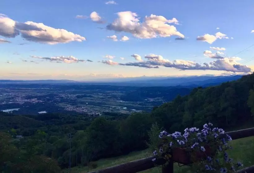 ユースホステル Locanda La Genzianella