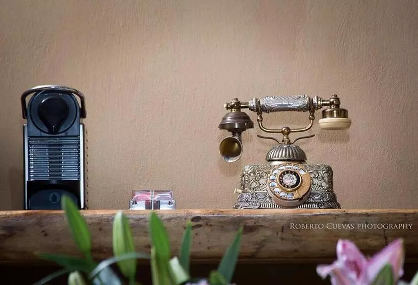 Retkeilymaja Samora Luxury Resort