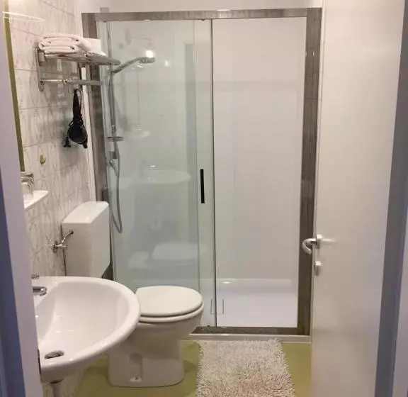 ユースホステル Vintage Castle Schlosshof B&b