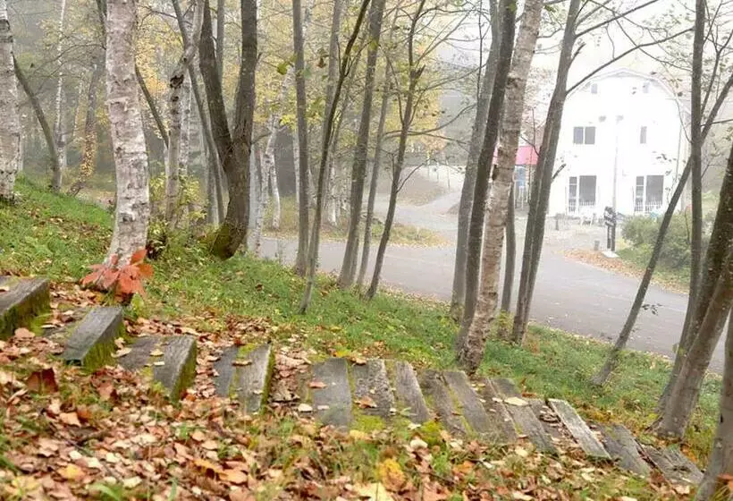 ユースホステル Shiokari Huette