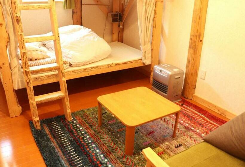 Hostel Shiokari Huette