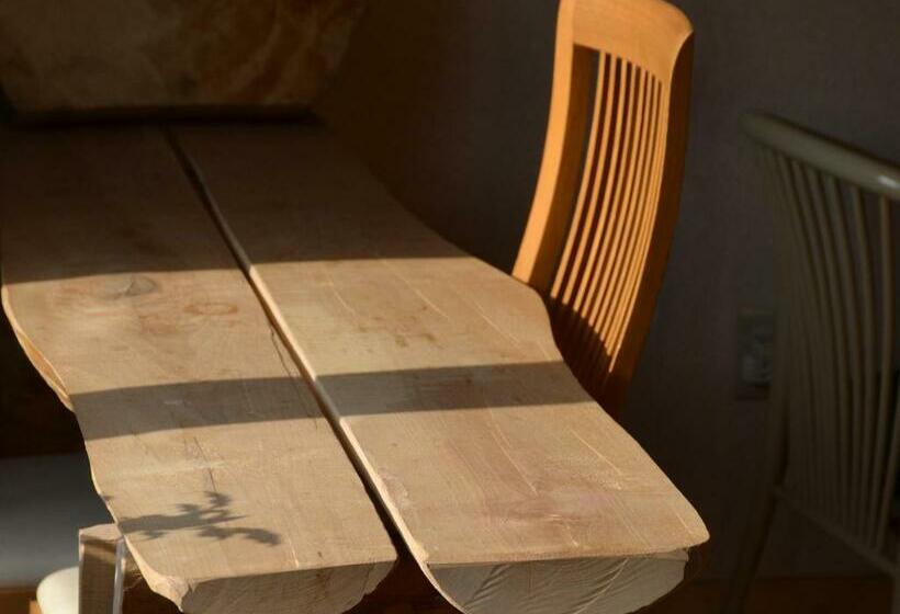 Hostel Shiokari Huette