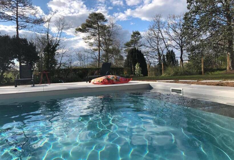 צימר L Esprit Du Clain Chambres D Hôtes Bandb De Standing Proches Du Futuroscope Golf Et Lac De St Cyr