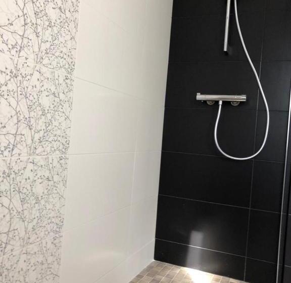 צימר L Esprit Du Clain Chambres D Hôtes Bandb De Standing Proches Du Futuroscope Golf Et Lac De St Cyr