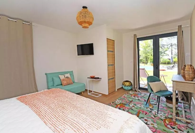 ベッドアンドブレックファースト L Esprit Du Clain Chambres D Hôtes Bandb De Standing Proches Du Futuroscope Golf Et Lac De St Cyr