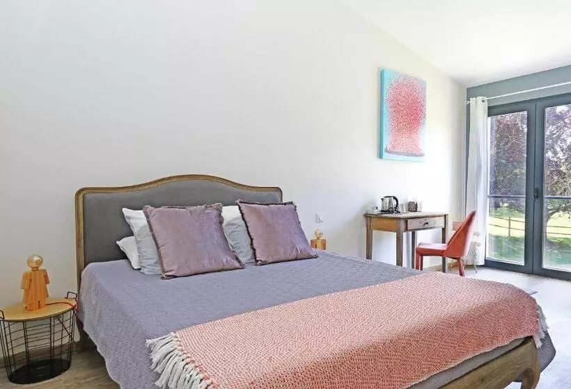 ベッドアンドブレックファースト L Esprit Du Clain Chambres D Hôtes Bandb De Standing Proches Du Futuroscope Golf Et Lac De St Cyr