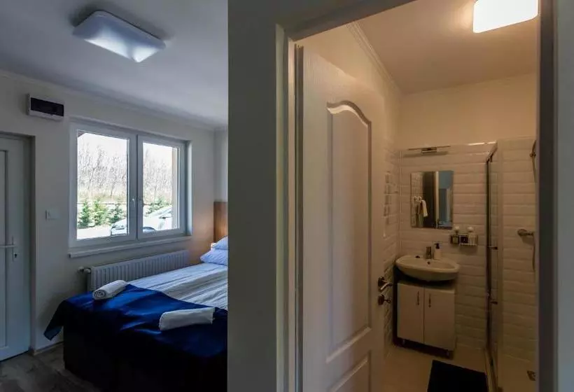 Aamiaismajoitus (B&B) Tulip Garden Panzió