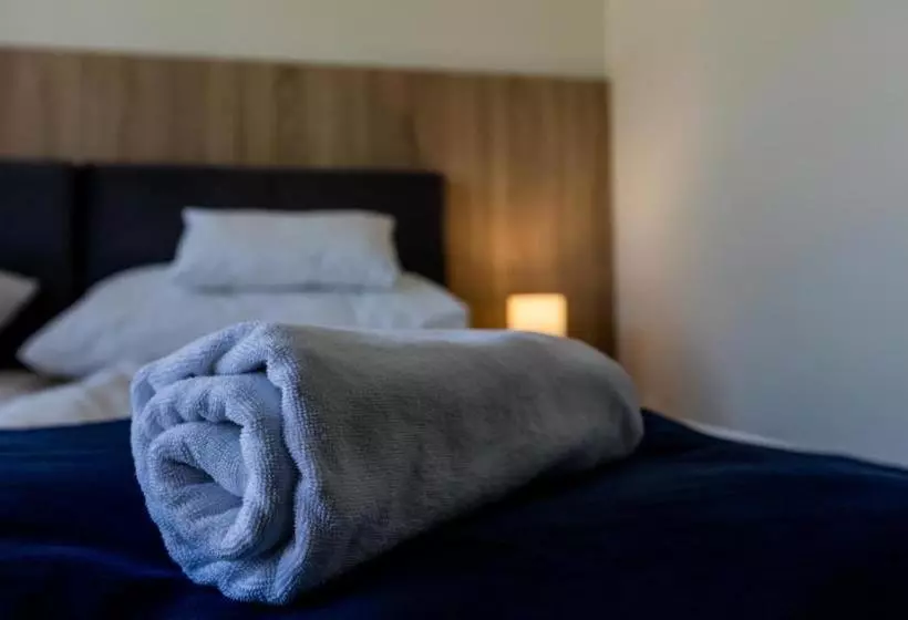 Aamiaismajoitus (B&B) Tulip Garden Panzió