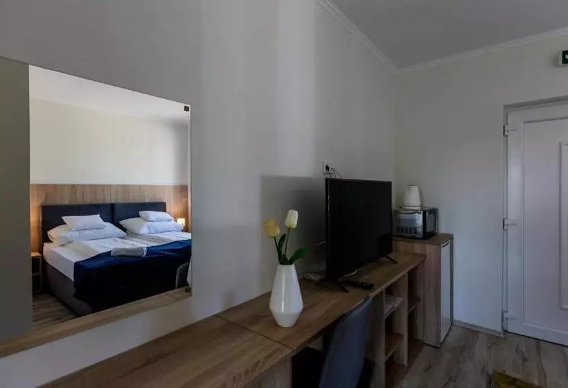 Aamiaismajoitus (B&B) Tulip Garden Panzió