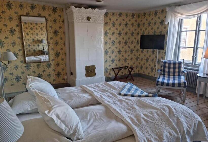 Bed and Breakfast Thottska Villan