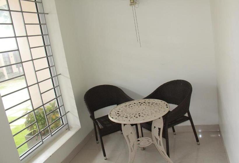 Green Royale Resorts