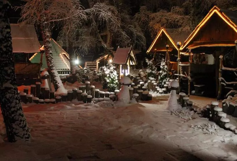 ホテル комплекс відпочинку колиба