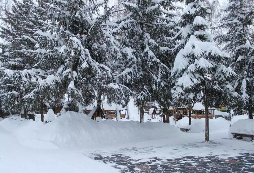 ホテル комплекс відпочинку колиба