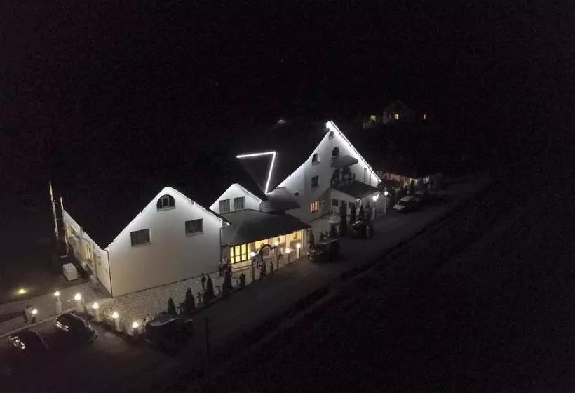 Hotelli золота гора