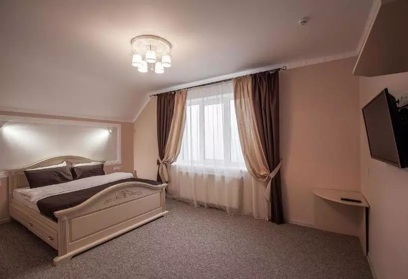 Hotelli золота гора