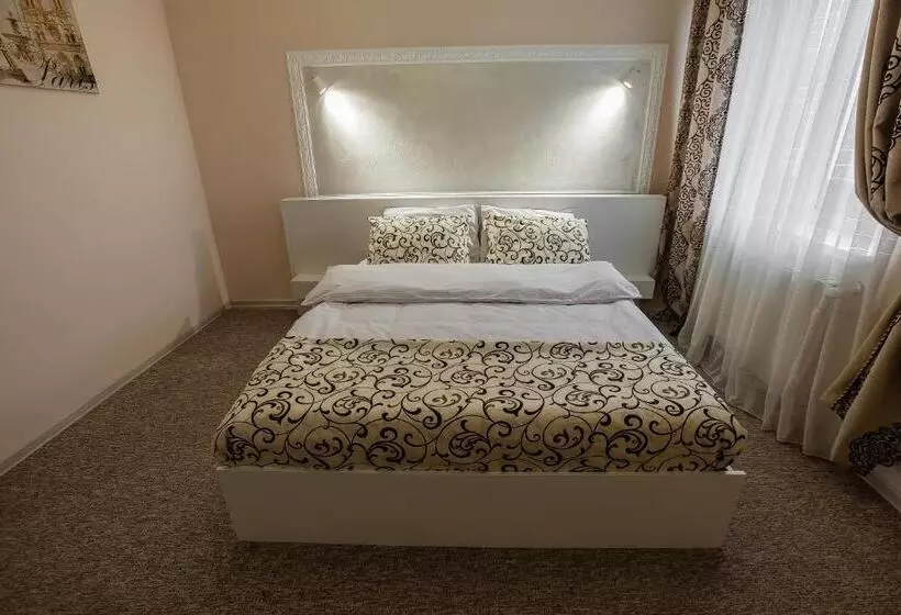 Hotelli золота гора