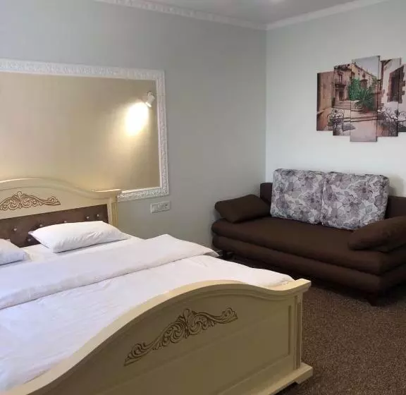 Hotelli золота гора