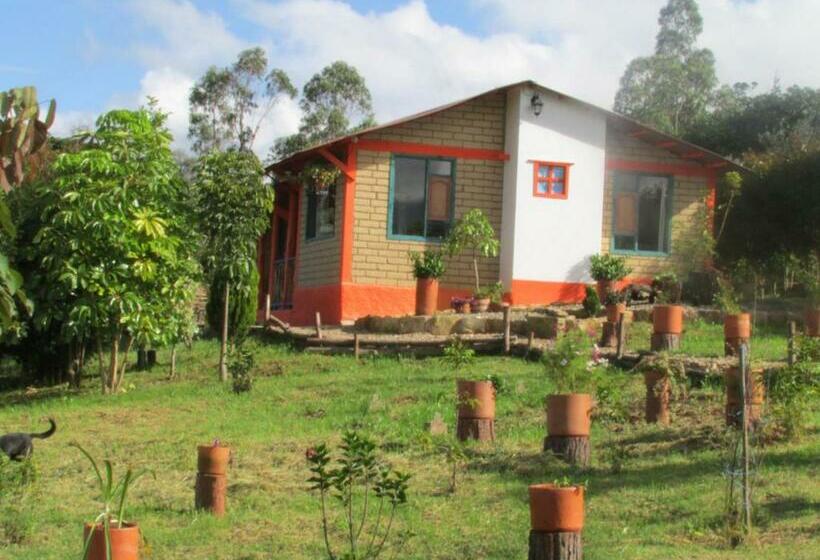 ホテル El Artesano