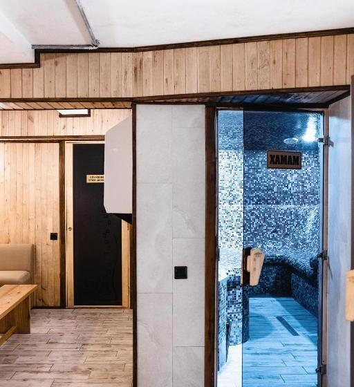 Отель Geography