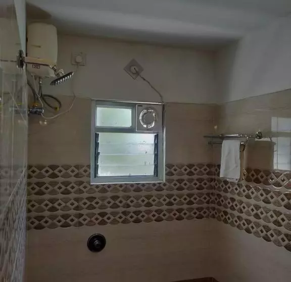 ホテル Ratna Resort Near Bhubaneswar Airport