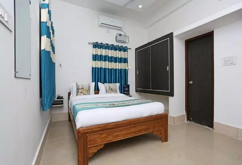 ホテル Ratna Resort Near Bhubaneswar Airport