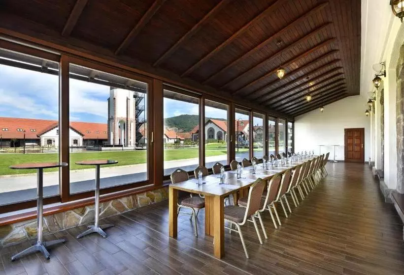 Hotelli Rezort Masarykov Dvor