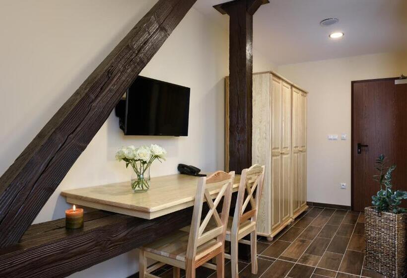 ホテル Rezort Masarykov Dvor