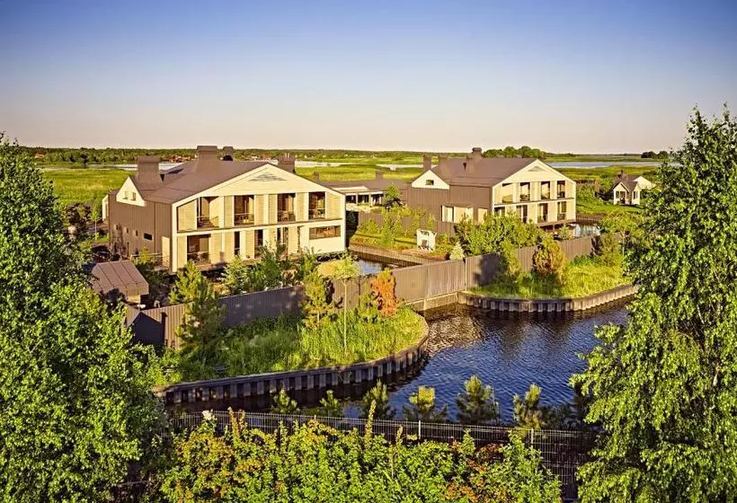 Hotelli Selfish Club