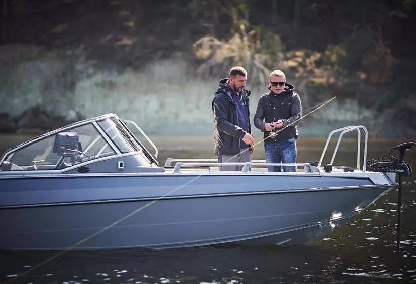 Hotelli Selfish Club