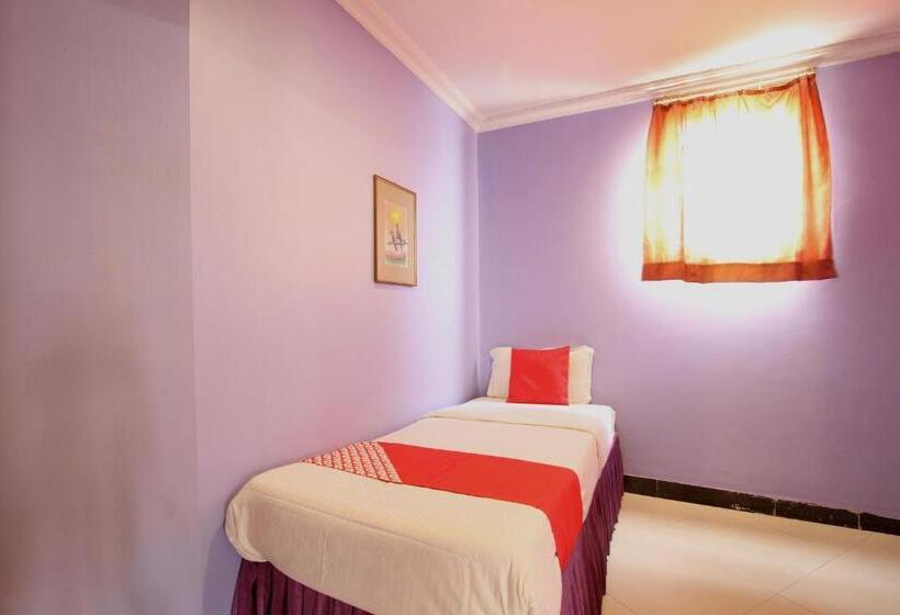 Отель Vaccinated Staff  Oyo 23182  Dhammanagi Comforts