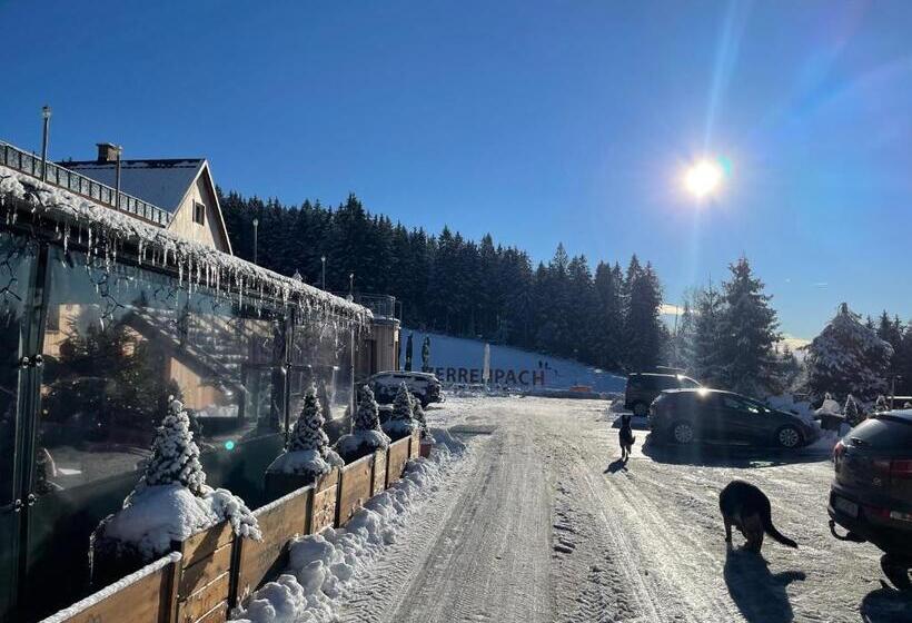 ホテル Zerrenpach Látky