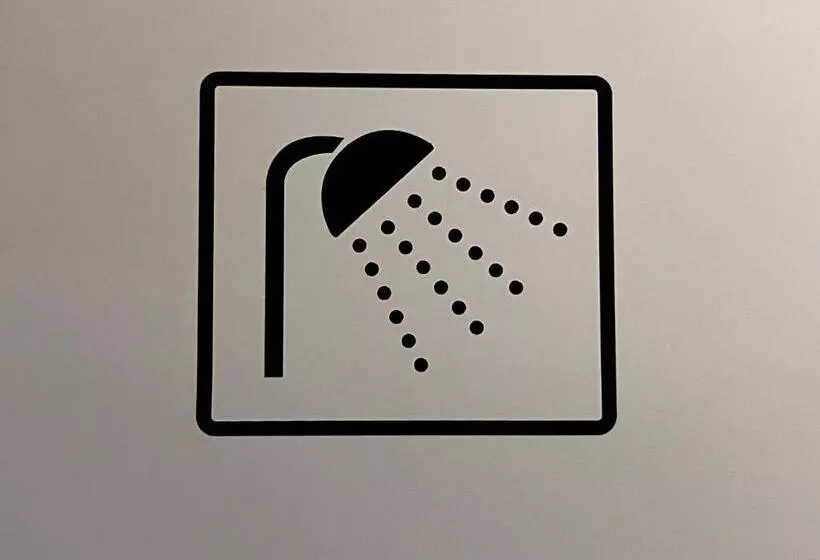 ペンション 古民家ゲストハウス ナマケモノ