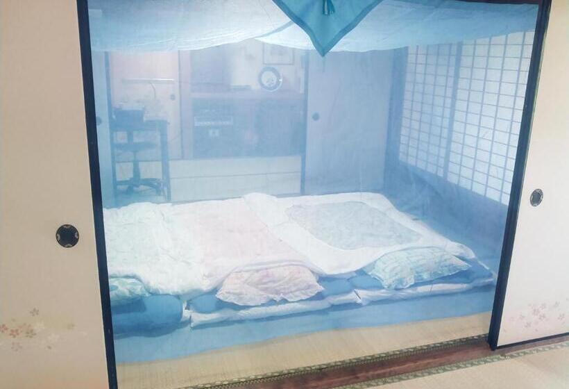 ペンション 昭和の宿 汐凪 Shionagi