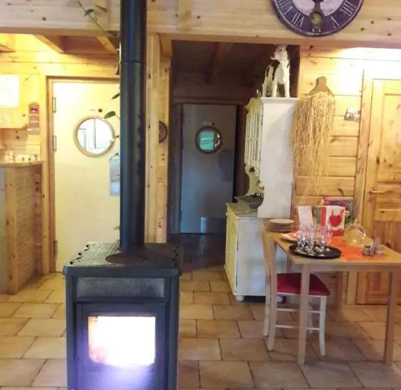 Majatalo Au Doubs Repos