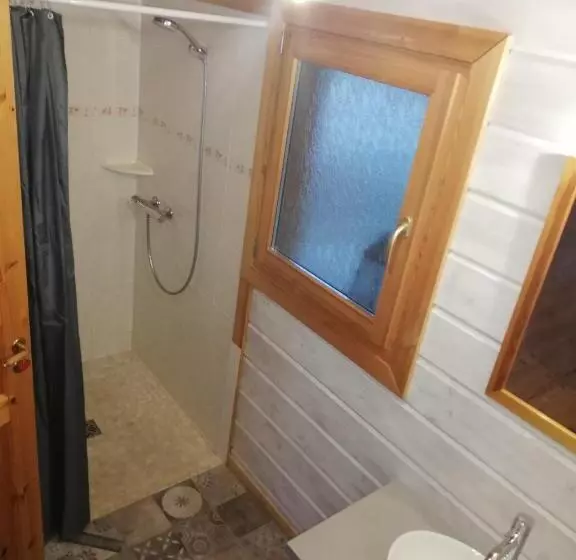 Majatalo Au Doubs Repos